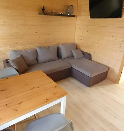 بيت للعطل Sjesta -domki Letniskowe