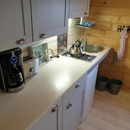 Sjesta -domki Letniskowe *