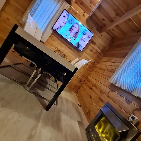 Dom wakacyjny Sjesta -domki Letniskowe *