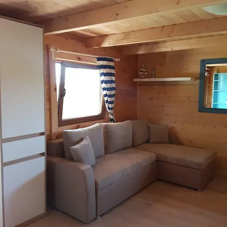 Sjesta -domki Letniskowe Dziwnówek