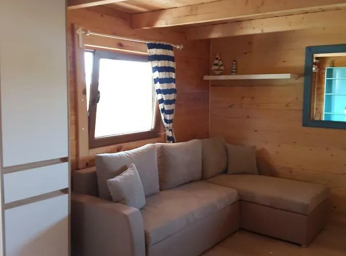 Sjesta -domki Letniskowe Dziwnówek