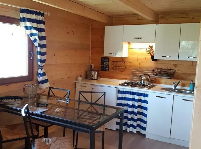 Sjesta -domki Letniskowe Сasa de vacaciones Dziwnówek